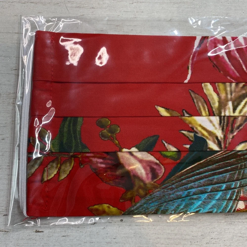 Johnny Was Red Print Cotton Sateen Face Mask